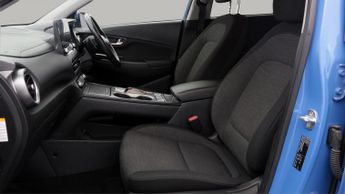 Hyundai KONA PREMIUM