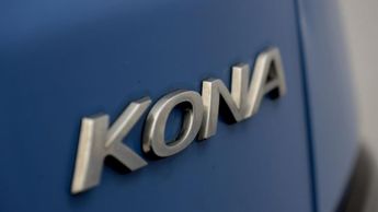 Hyundai KONA PREMIUM