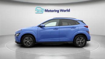 Hyundai KONA PREMIUM