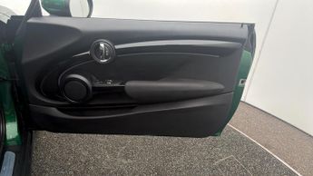 MINI Hatch COOPER CLASSIC