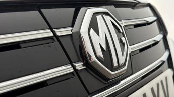 MG MG5 