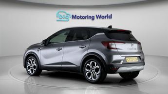 Renault Captur TECHNO E-TECH