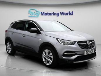 Vauxhall Grandland SRI NAV