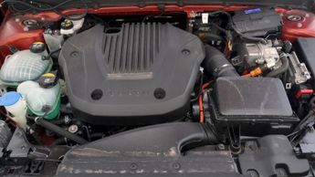 Volvo XC40 RECHARGE T4 R-DESIGN