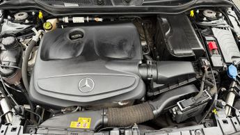 Mercedes-Benz GLA GLA 200 AMG LINE EDITION PLUS