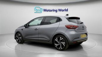 Renault Clio E-TECH ENGINEERED