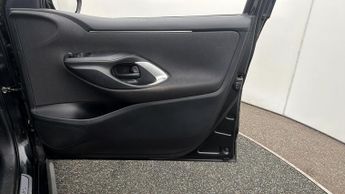 Toyota Yaris ICON