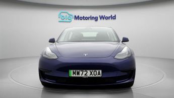 Tesla Model 3 MODEL 3