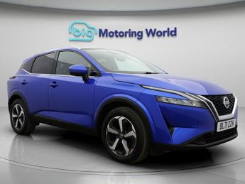 Nissan Qashqai DIG-T N-CONNECTA DCT
