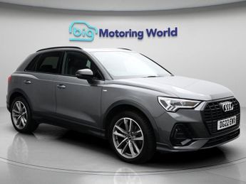 Audi Q3 TFSI S LINE BLACK EDITION