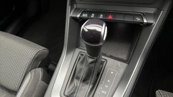 Audi Q3 TFSI S LINE BLACK EDITION