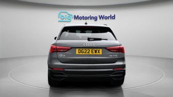 Audi Q3 TFSI S LINE BLACK EDITION