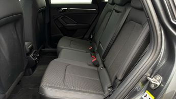 Audi Q3 TFSI S LINE BLACK EDITION