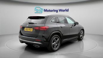 Mercedes-Benz GLA GLA 200 AMG LINE EXECUTIVE