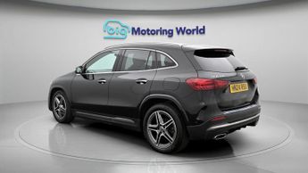 Mercedes-Benz GLA GLA 200 AMG LINE EXECUTIVE