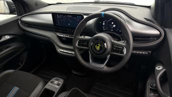 Abarth 500e BASE