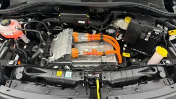 Abarth 500e BASE