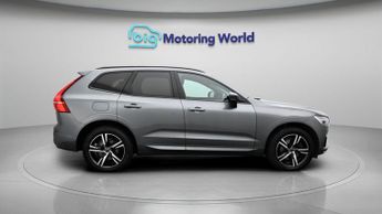 Volvo XC60 D4 R-DESIGN