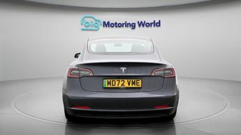 Tesla Model 3 MODEL 3