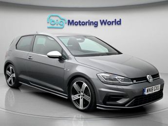 Volkswagen Golf R TSI DSG