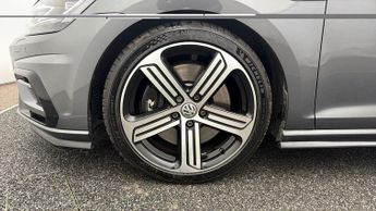 Volkswagen Golf R TSI DSG
