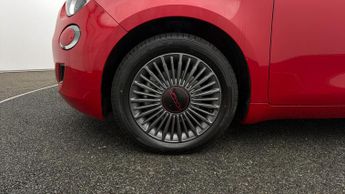 Fiat 500e RED