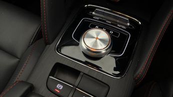 MG MG ZS TROPHY CONNECT