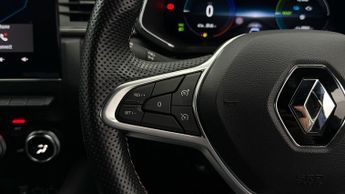Renault Captur RS LINE E-TECH