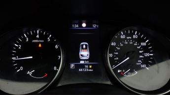 Nissan Qashqai DIG-T N-CONNECTA DCT