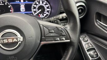 Nissan Juke DIG-T N-CONNECTA DCT
