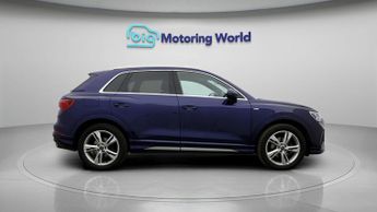 Audi Q3 TFSI S LINE
