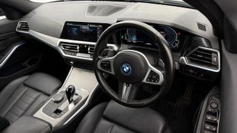 BMW 3 Series 330E M SPORT