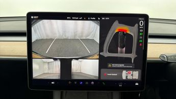 Tesla Model Y BASE