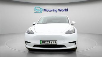 Tesla Model Y BASE