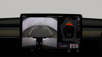 Tesla Model Y BASE