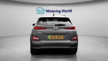 Hyundai KONA PREMIUM SE