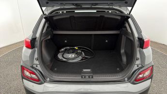 Hyundai KONA PREMIUM SE