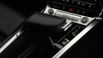 Audi Q8 e-tron QUATTRO S LINE