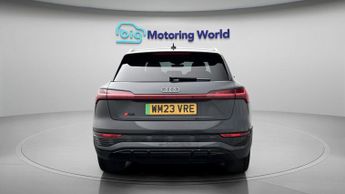 Audi Q8 e-tron QUATTRO S LINE