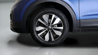 Volkswagen T-Cross MOVE TSI DSG