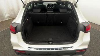 Mercedes-Benz GLA GLA 180 SPORT