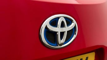 Toyota Corolla ICON TECH