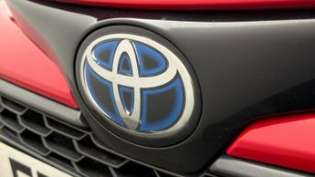 Toyota Corolla ICON TECH