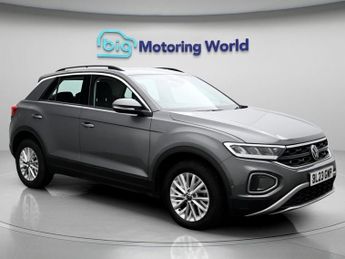Volkswagen T-Roc LIFE TSI