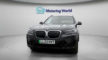 BMW iX3 M SPORT