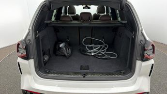 BMW iX3 M SPORT PRO