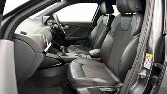 Audi Q2 TFSI S LINE BLACK EDITION