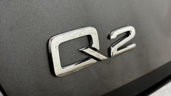 Audi Q2 TFSI S LINE BLACK EDITION