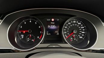 Volkswagen Passat R-LINE TSI EVO DSG