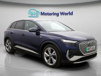 Audi Q4 e-tron S LINE